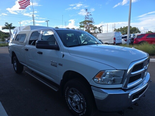 2015 Ram 2500 Tradesman photo 3