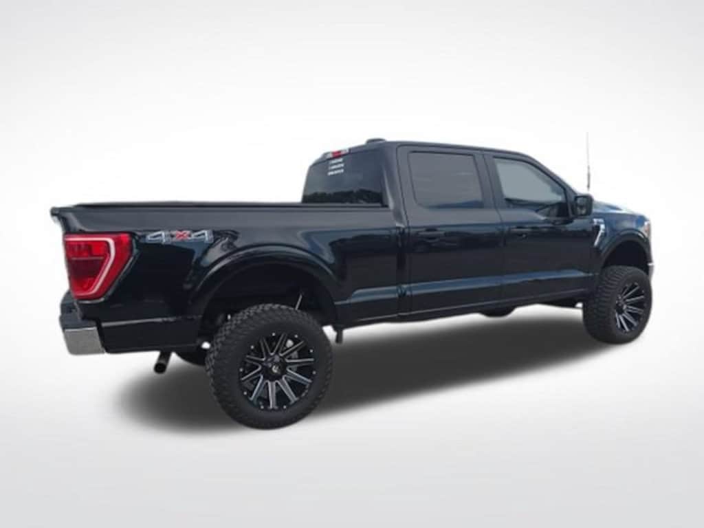 Used 2022 Ford F-150 XLT Truck SuperCrew Cab