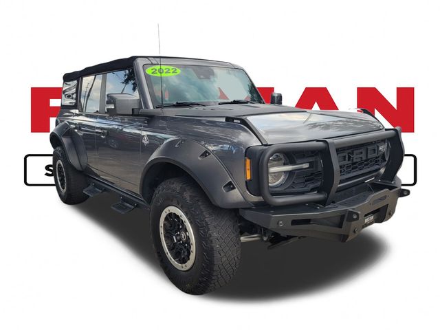 2022 Ford Bronco 4-Door Outer Banks's photo