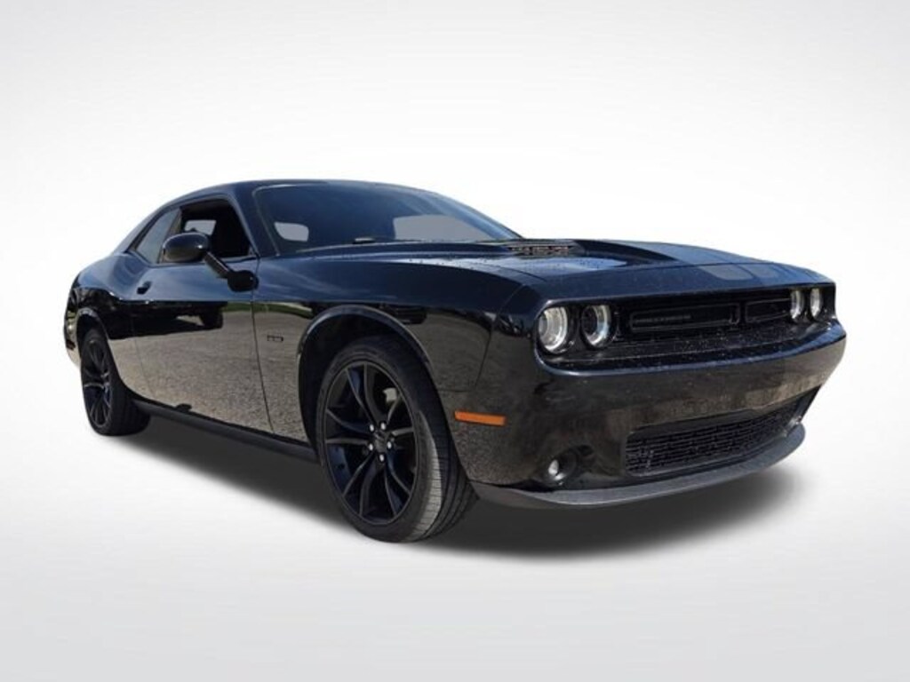 Used 2016 Dodge Challenger R/T Coupe