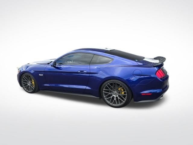 2016 Ford Mustang GT Premium's photo
