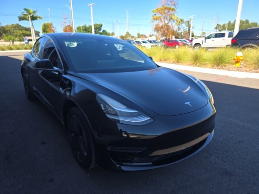 Used 2019 Tesla Model 3 Standard Range Plus Sedan
