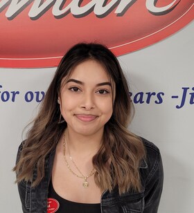 Staff member Itzel Mancilla from ID_3335fe88e3f7