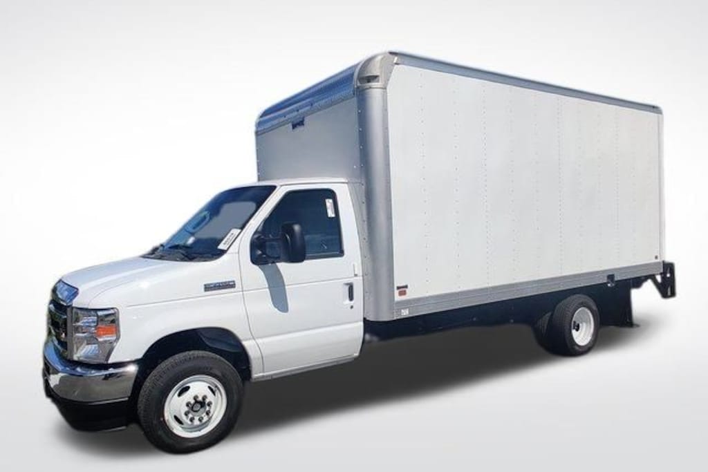 New 2026 Ford E-450SD Base Truck