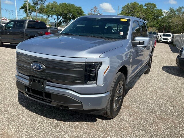Used 2022 Ford F-150 Lightning Lariat with VIN 1FTVW1EL4NWG14633 for sale in Clearwater, FL