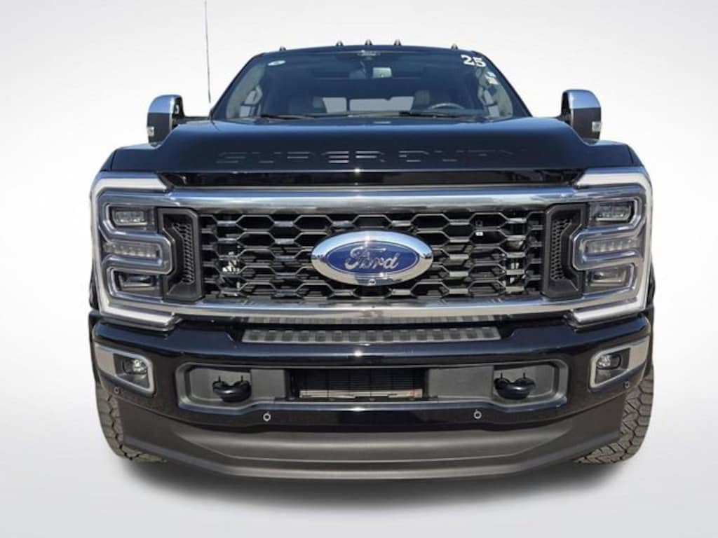 Used 2025 Ford F-450SD Platinum Truck Crew Cab