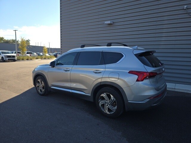 2022 Hyundai Santa Fe SEL Premium photo 2