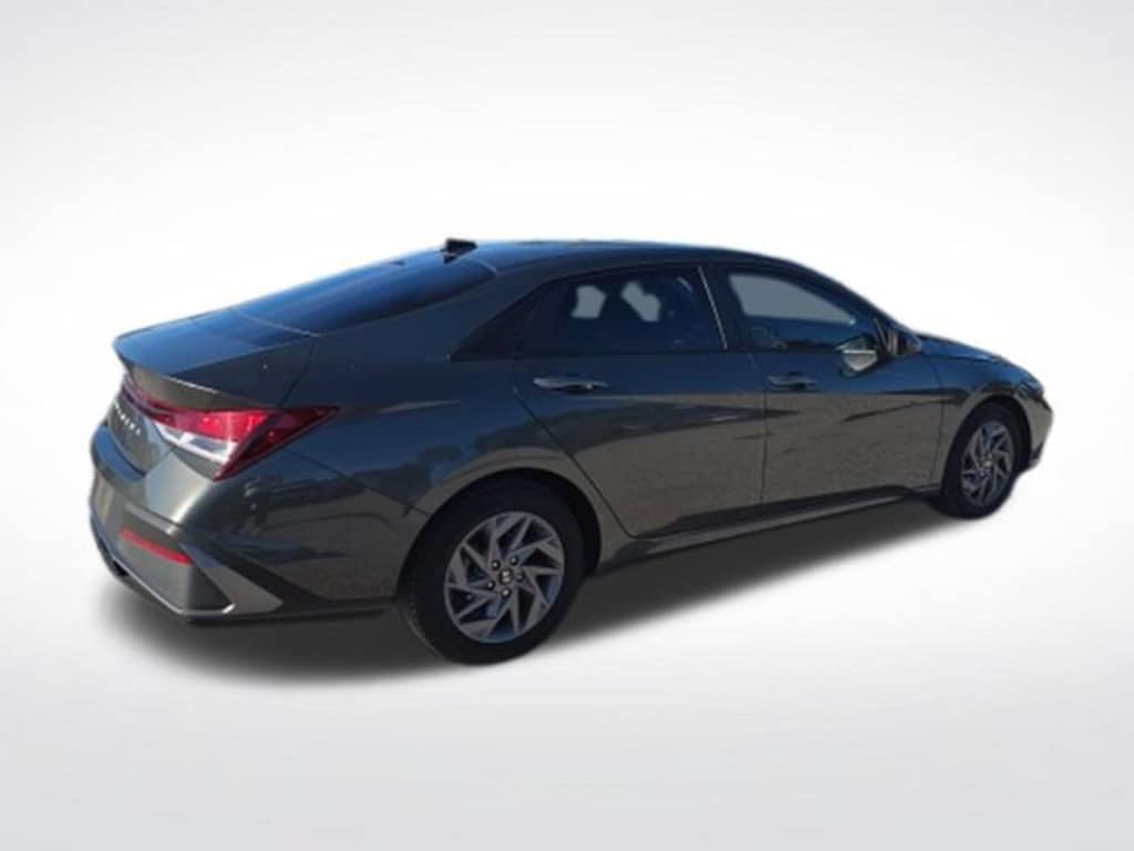 Certified 2024 Hyundai Elantra SEL Sedan