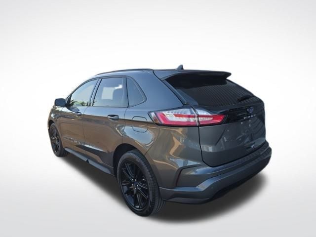 2024 Ford Edge ST-Line's photo