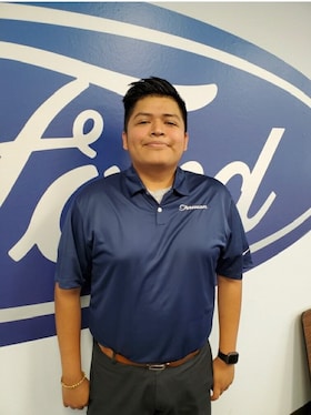 Staff member Alex Ambrosio from ID_3335fe88e3f7