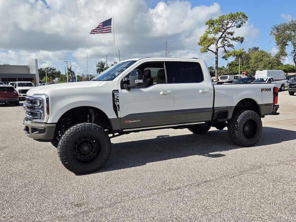 New 2026 Ford F-350SD King Ranch Truck Crew Cab