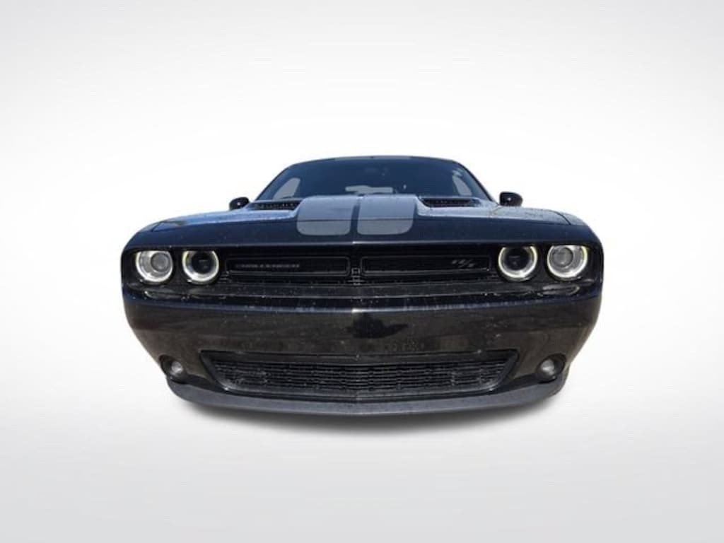 Used 2016 Dodge Challenger R/T Coupe