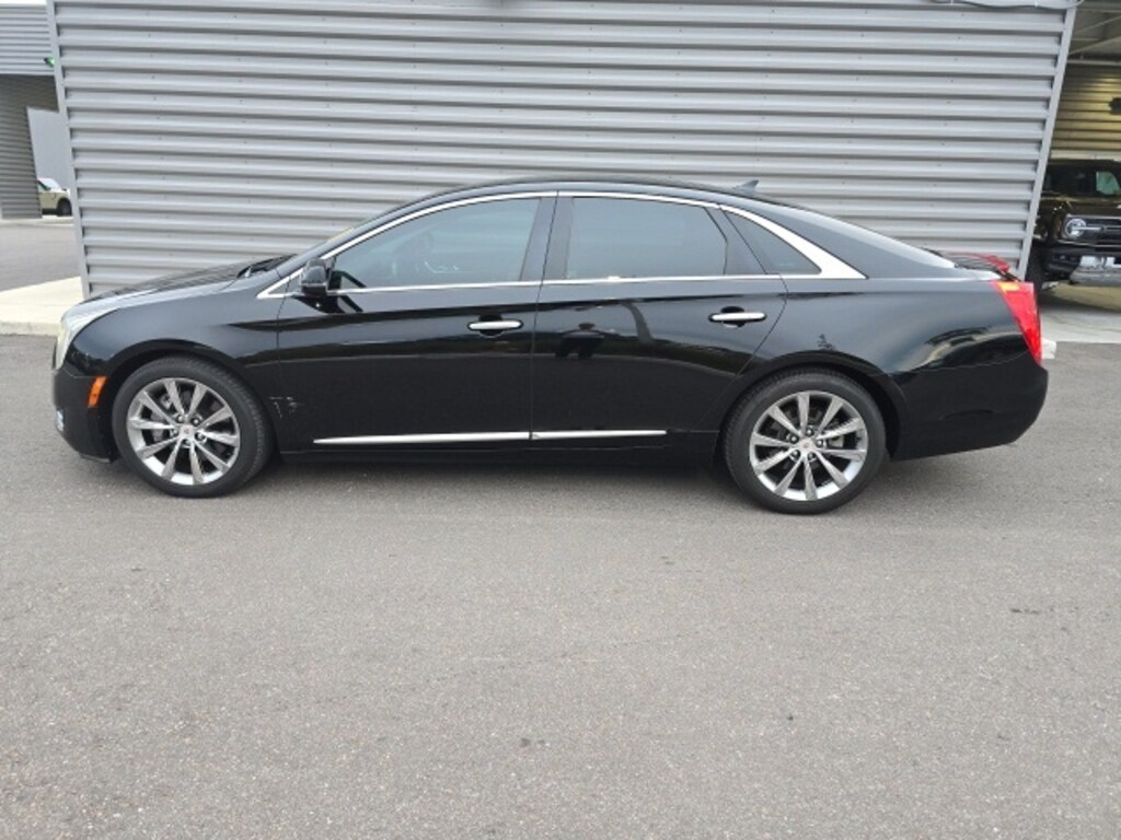 Used 2013 Cadillac XTS Base Sedan