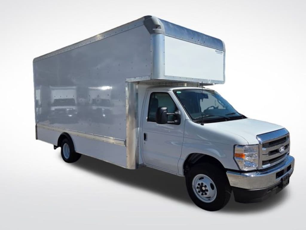 New 2026 Ford E-450SD Base Truck