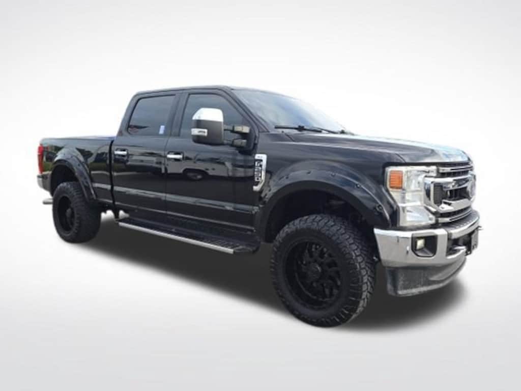 Used 2021 Ford F-250SD XLT Truck Crew Cab