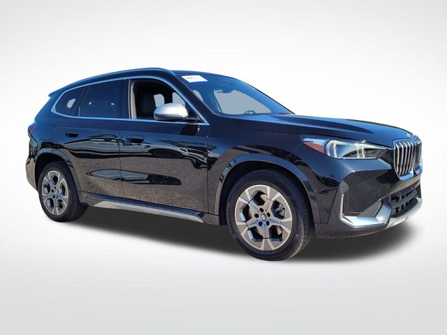 2023 BMW X1 28i's photo