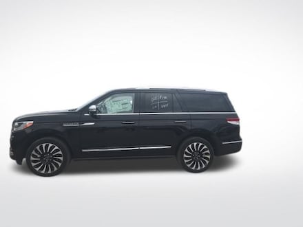 2022 Lincoln Navigator Black Label SUV