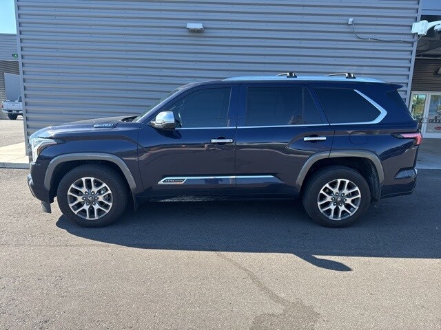 2025 Toyota Sequoia photo 2