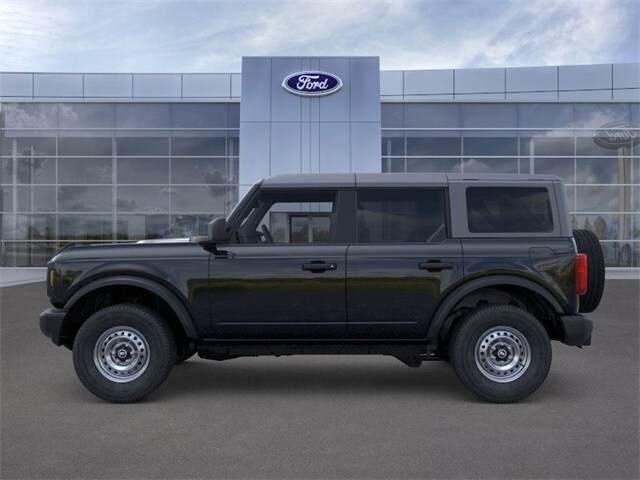 2025 Ford Bronco Base photo 3