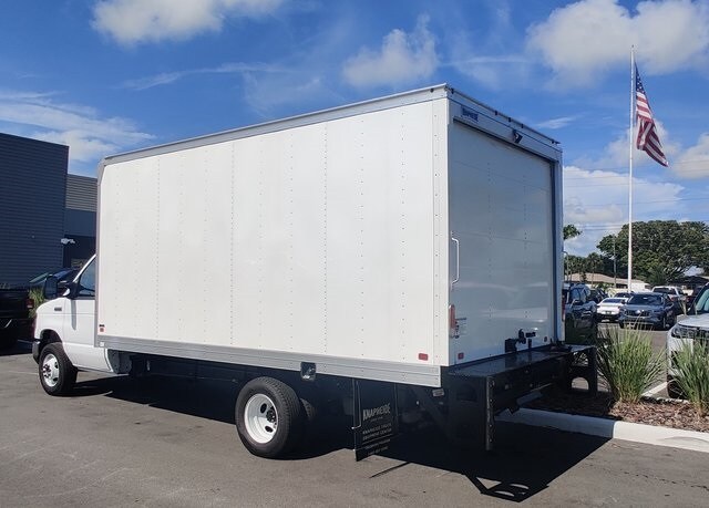 2026 Ford E-450 photo 2