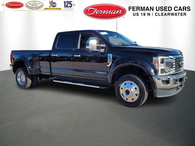 2020 Ford F-450 Super Duty Lariat's photo