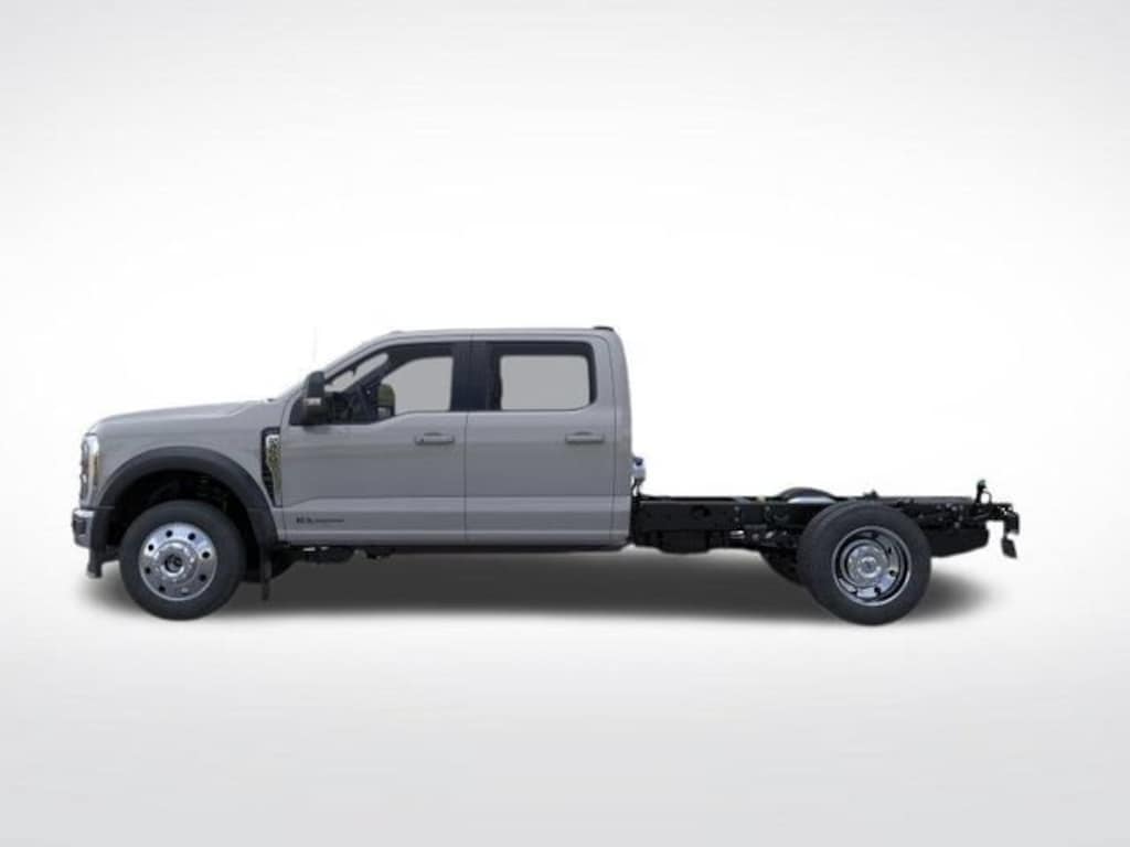New 2026 Ford F-450SD XL Truck Crew Cab