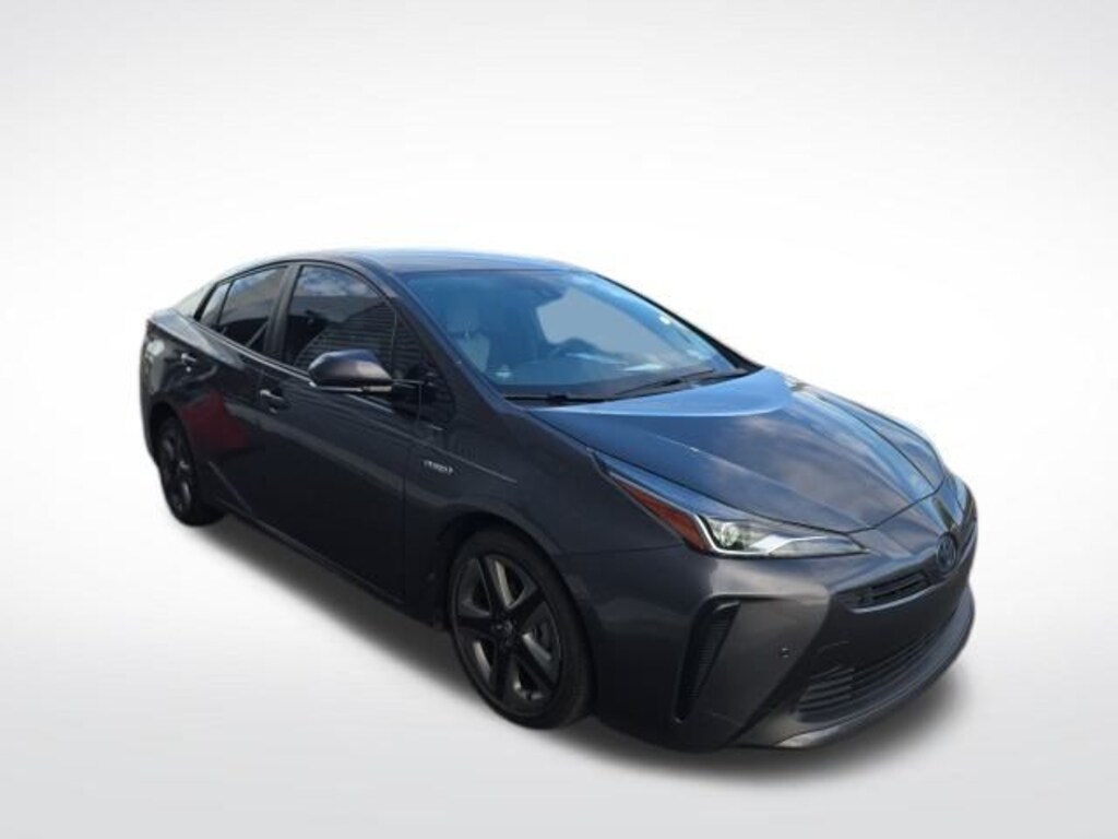 Used 2019 Toyota Prius L Hatchback