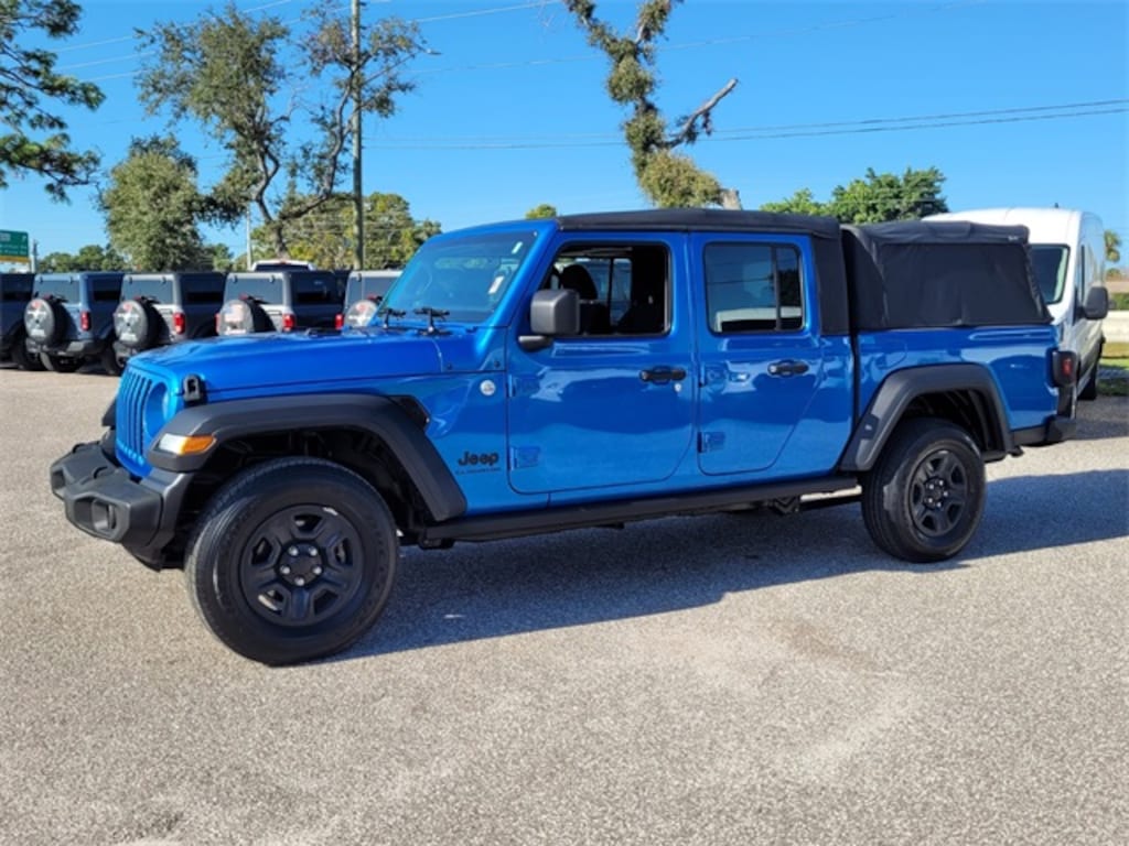 Certified 2021 Jeep Gladiator Sport Truck Crew Cab