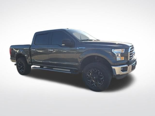 2017 Ford F-150 XLT SuperCrew 5-1/2 Box's photo