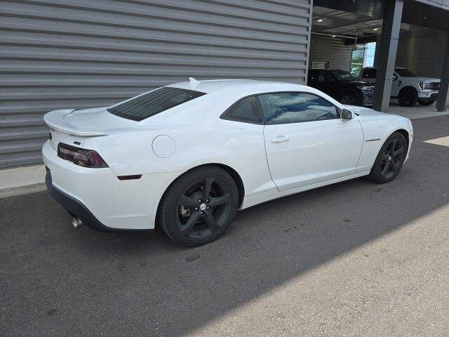 2014 Chevrolet Camaro 1LT photo 2