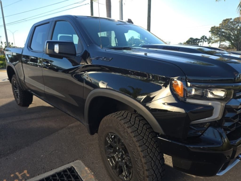 Used 2025 Chevrolet Silverado 1500 ZR2 Truck Crew Cab
