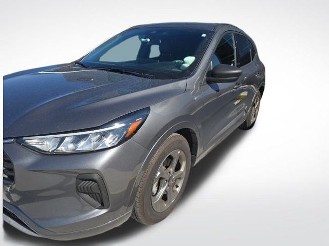 2024 Ford Escape ST-Line's photo