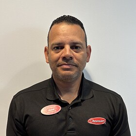 Staff member Jose Molina from ID_3335fe88e3f7