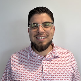 Staff member Edwin Lazo from ID_3335fe88e3f7