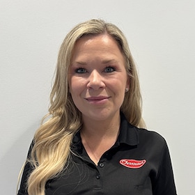 Staff member Katherine Rogers from ID_7080f5b473d7