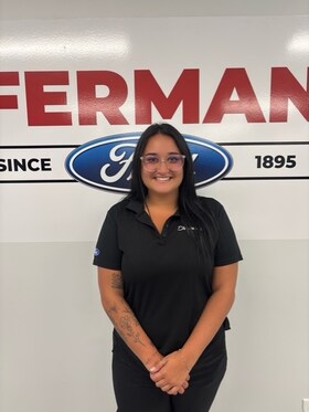 Staff member Nicole Woodruff from ID_1f24a31990fd