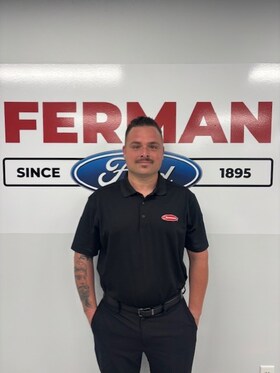 Staff member Tyler Depergola from ID_0056e339c05b