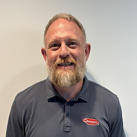 Staff member Jason Bray from ID_1f24a31990fd