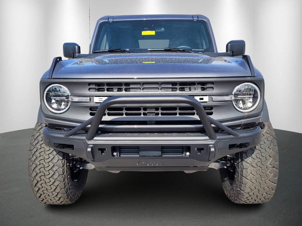 New 2025 Ford Bronco Base SUV