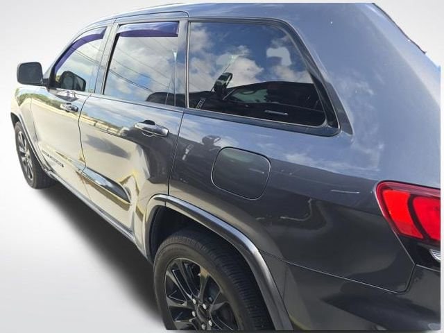 2018 Jeep Grand Cherokee Altitude 4WD's photo
