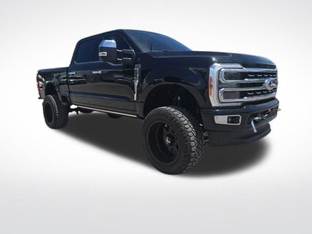 2023 Ford F-350 Platinum 4x4 Crew Cab 6-3/4' Box SRW's photo