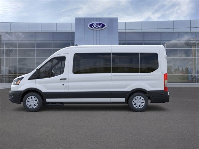 2025 Ford Transit photo 2