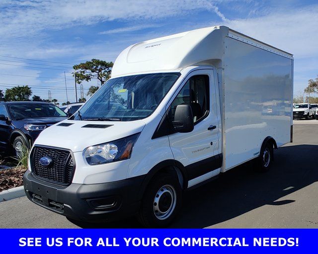 2024 Ford Transit Cutaway Base's photo
