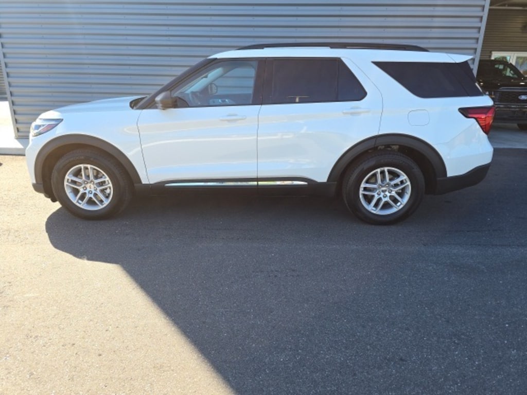 Certified 2025 Ford Explorer Active SUV