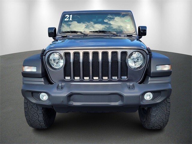 2021 Jeep Wrangler Unlimited Sport Altitude photo 2
