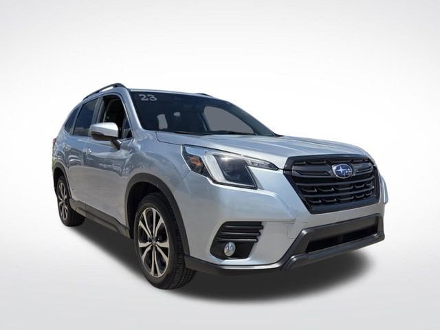 2023 Subaru Forester Limited's photo