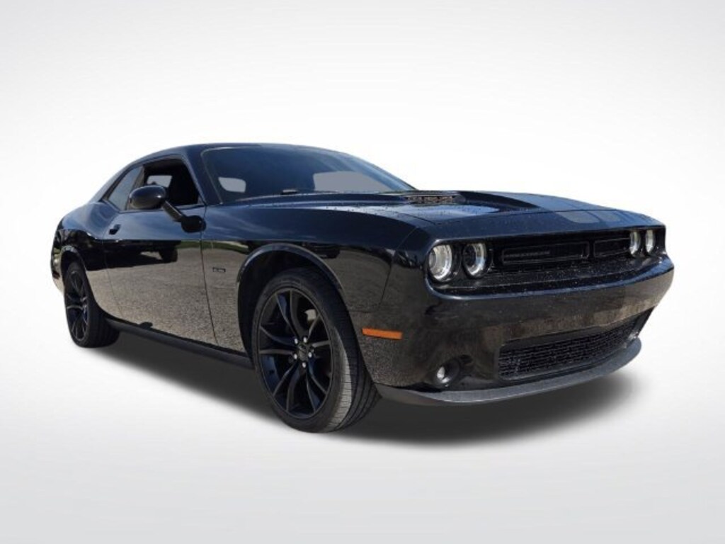 Used 2016 Dodge Challenger R/T Coupe