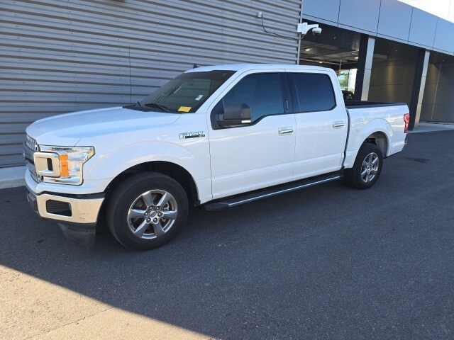 2019 Ford F-150 XLT photo 2