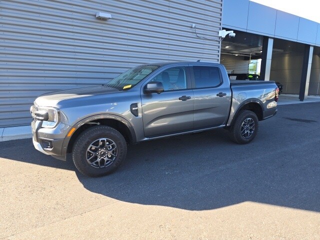 2024 Ford Ranger XLT photo 2