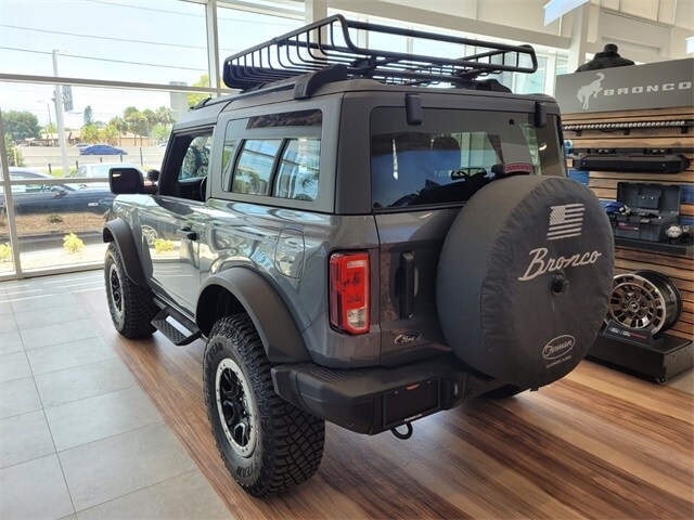 2024 Ford Bronco Black Diamond photo 4